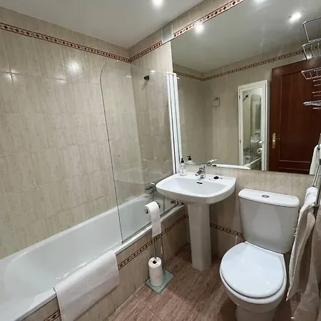 Apartmán Piso En Casco Junto A Playa Piscina In Summer Season