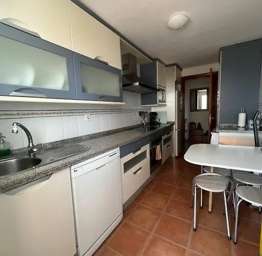 Apartman Piso En Casco Junto A Playa Piscina In Summer Season *