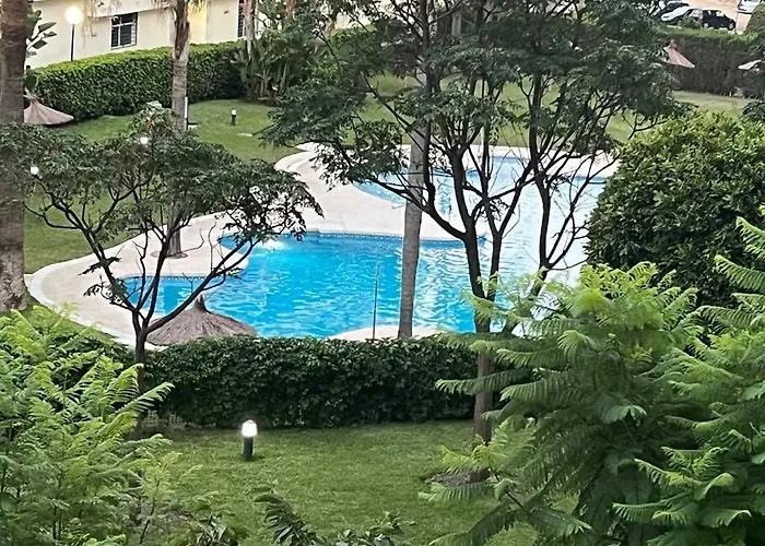 Apartman Piso En Casco Junto A Playa Piscina In Summer Season *