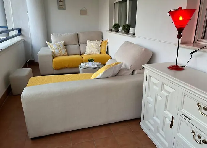 Piso En Casco Junto A Playa Piscina In Summer Season Apartman *