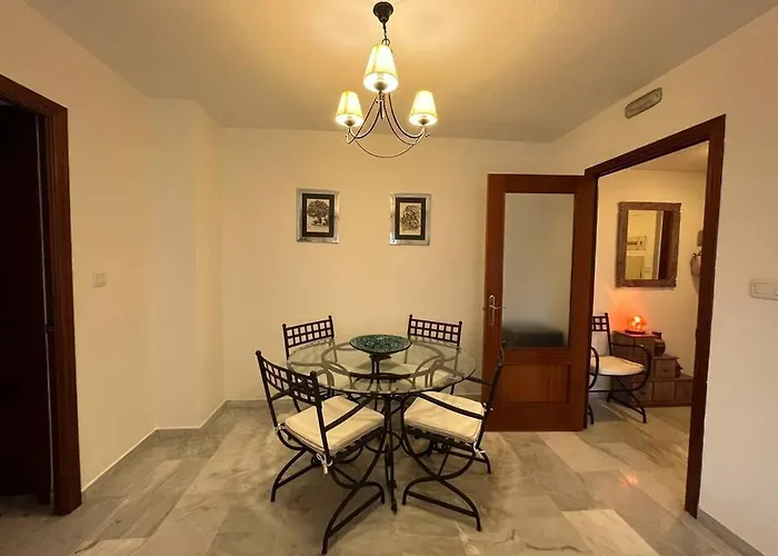 Apartman Piso En Casco Junto A Playa Piscina In Summer Season