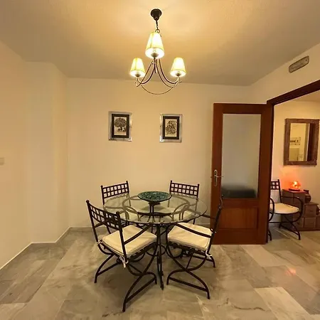 Appartement Piso En Casco Junto A Playa Piscina In Summer Season