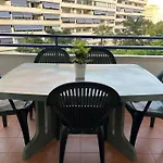 Piso En Casco Junto A Playa Piscina In Summer Season Марбелья