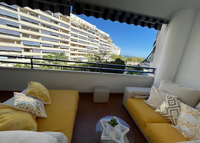 Apartmán Piso En Casco Junto A Playa Piscina In Summer Season Marbella